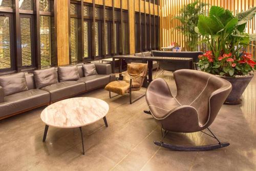 Imagen general del Hotel Shanghai Linyin Holiday - Pudong Airport. Foto 12