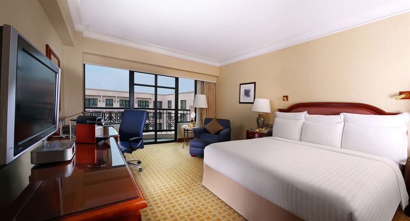 Imagen de la habitación del Hotel Shanghai Marriott Hongqiao. Foto 9