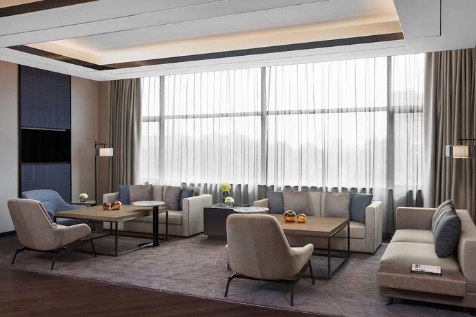 Imagen del bar/restaurante del Hotel Shanghai Marriott Hotel Kangqiao. Foto 2