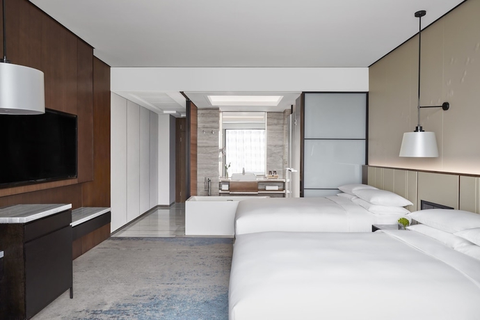 Imagen de la habitación del Hotel Shanghai Marriott Pudong South. Foto 16