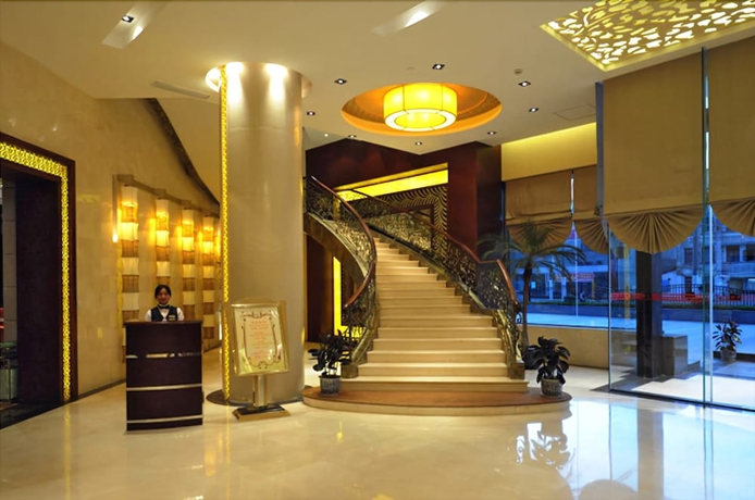 Imagen de los interiores del Hotel Shanghai Paradise. Foto 12
