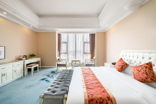 Imagen de la habitación del Hotel Shanghai Pudong Airport Resort Licheng Ruixuan. Foto 20