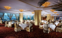 Imagen del bar/restaurante del Hotel Shanghai Puxi New Century Hotel. Foto 4