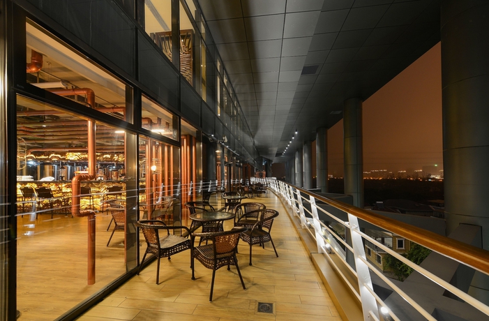 Imagen del bar/restaurante del Hotel Shanghai Ship. Foto 10