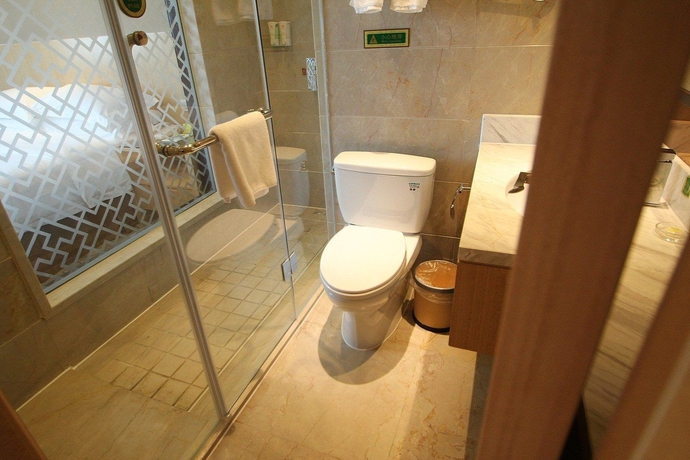 Imagen de la habitación del Hotel Shanghai Waigaoqiao Free Trade Zone Vienna. Foto 11