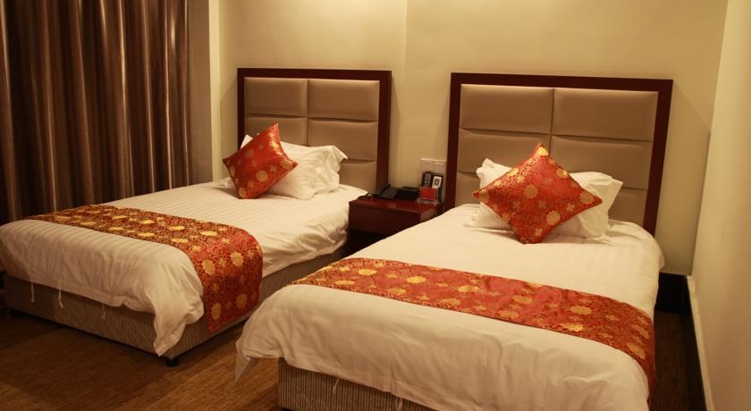 Imagen de la habitación del Hotel Shanghai Water Atrium Resort. Foto 5