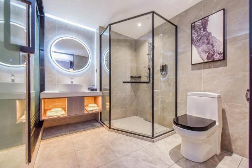 Imagen general del Hotel Shangpin Holiday Inn - Guangzhou New Baiyun International Airport Flagship Store. Foto 6