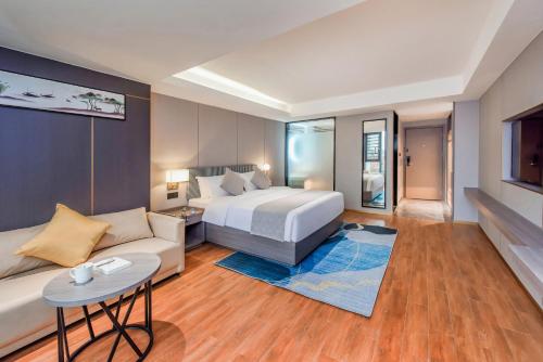 Imagen general del Hotel Shangpin Holiday Inn - Guangzhou New Baiyun International Airport Flagship Store. Foto 13