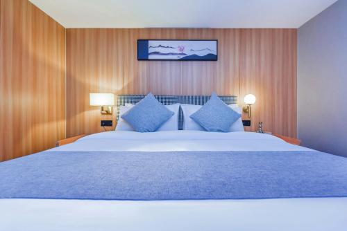 Imagen general del Hotel Shangpin Holiday Inn - Guangzhou New Baiyun International Airport Flagship Store. Foto 17