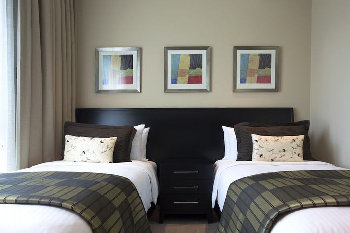 Imagen de la habitación del Hotel Shangri La Qaryat Al Beri. Foto 11