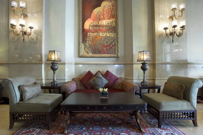 Imagen de los interiores del Hotel Shangri La Qaryat Al Beri. Foto 30