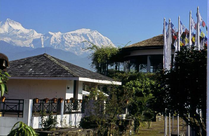 Imagen de los exteriores del Hotel Shangri La Village Resort. Foto 9