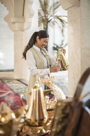 Imagen de los interiores del Hotel Shangri-La Al Husn Resort. Foto 26