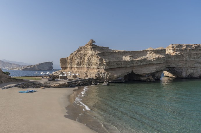 Imagen de los exteriores del Hotel Shangri-La Al Husn Resort. Foto 24