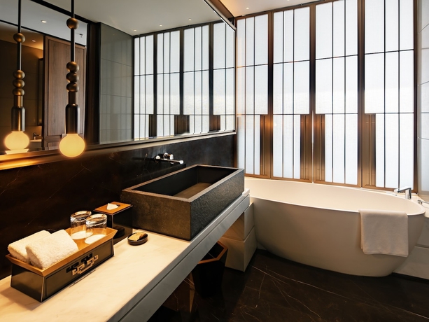 Imagen de la habitación del Hotel Shangri-La Nanning. Foto 17