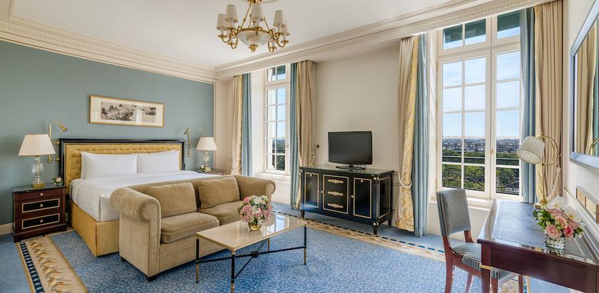 Imagen de la habitación del Hotel Shangri-La, Paris. Foto 13