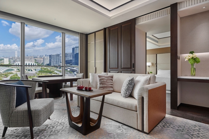 Imagen de la habitación del Hotel Shangri-La Qiantan, Shanghai. Foto 7
