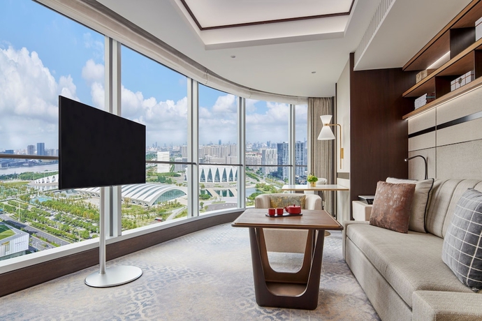 Imagen de la habitación del Hotel Shangri-La Qiantan, Shanghai. Foto 12