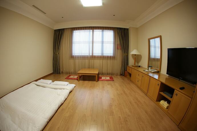 Imagen general del Hotel Shangria Beach Tourist. Foto 2
