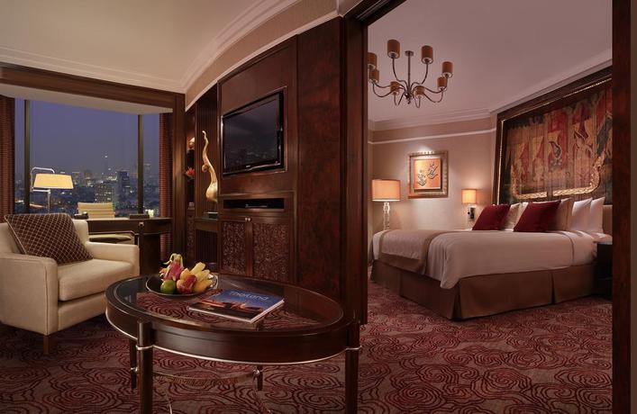Imagen de la habitación del Hotel Shangri-la Bangkok. Foto 5