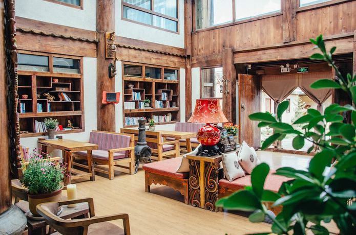 Imagen de los interiores del Hotel Shangri-la E-outfitting Boutique. Foto 20