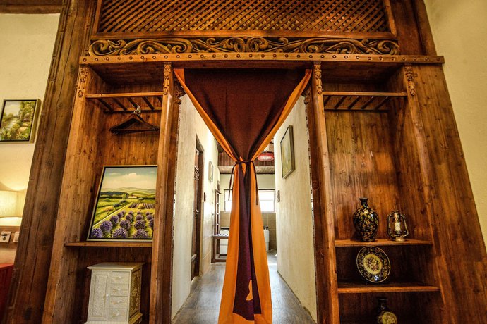 Imagen de la habitación del Hotel Shangri-la E-outfitting Boutique. Foto 14