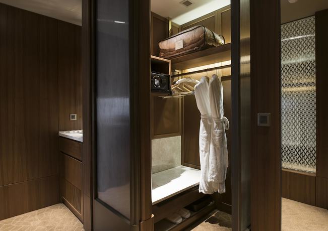 Imagen de la habitación del Hotel Shangri-la Far Eastern, Taipei. Foto 6