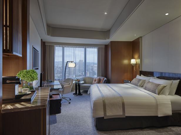 Imagen de la habitación del Hotel Shangri-la Far Eastern, Taipei. Foto 16