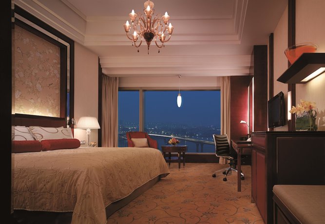 Imagen de la habitación del Hotel Shangri-la Guangzhou. Foto 3