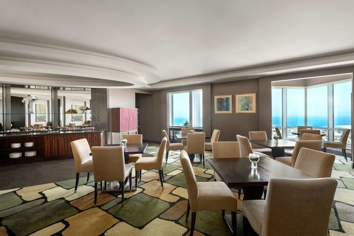 Imagen del bar/restaurante del Hotel Shangri-la Hotel y Apartamentos Dubai. Foto 2