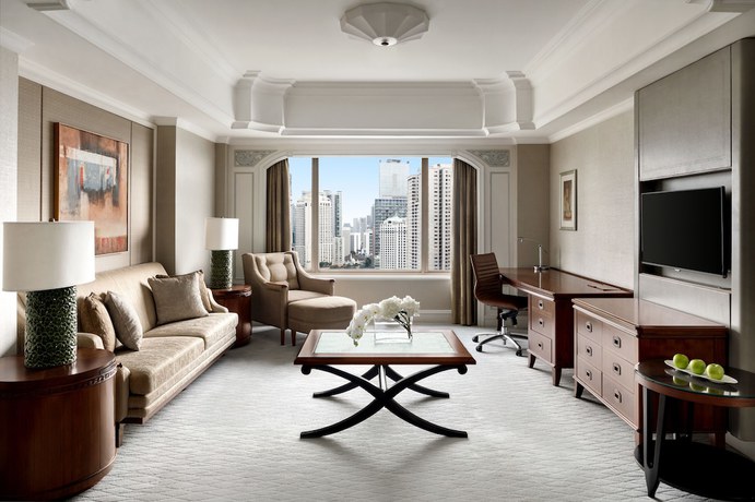 Imagen de la habitación del Hotel Shangri-la Jakarta. Foto 6