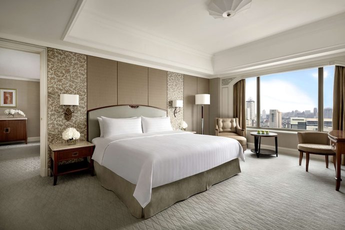 Imagen de la habitación del Hotel Shangri-la Jakarta. Foto 12