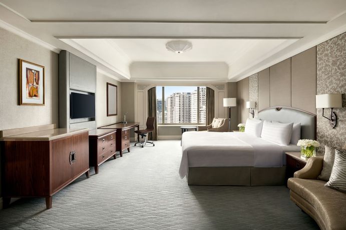 Imagen de la habitación del Hotel Shangri-la Jakarta. Foto 18