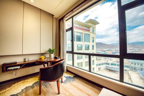 Imagen general del Hotel Shangri-la Moonlight International. Foto 1