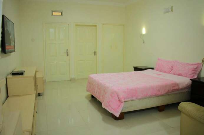 Imagen de la habitación del Hotel Shangri-la Muyenga. Foto 17