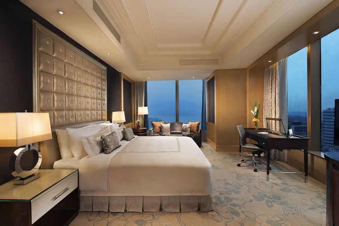 Imagen de la habitación del Hotel Shangri-la Nanjing. Foto 2