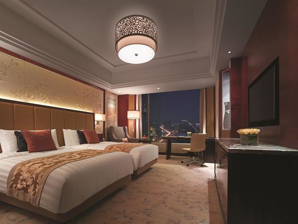 Imagen de la habitación del Hotel Shangri-la Shenyang. Foto 2