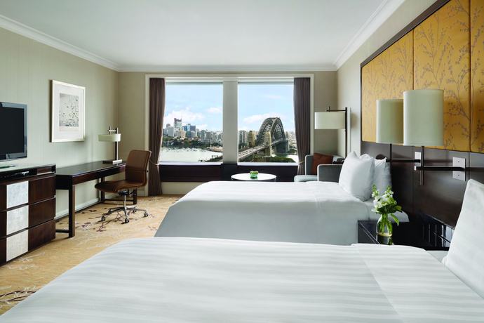 Imagen de la habitación del Hotel Shangri-la Sydney. Foto 10