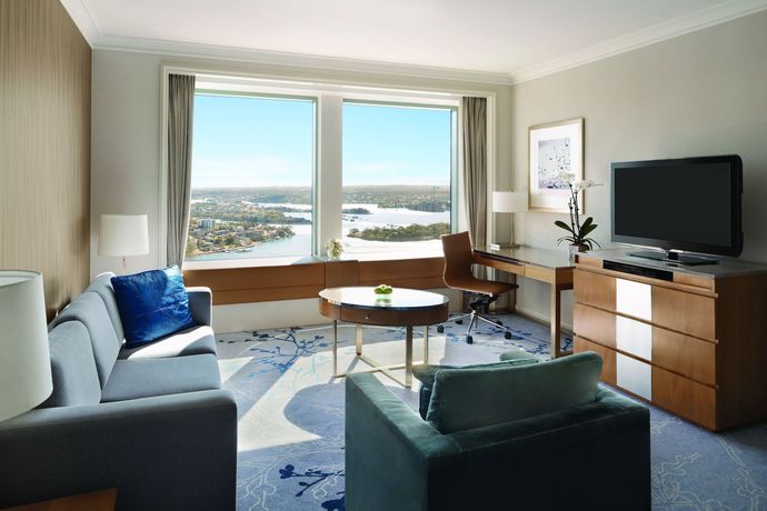 Imagen de la habitación del Hotel Shangri-la Sydney. Foto 16