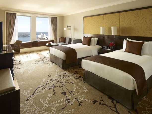 Imagen de la habitación del Hotel Shangri-la Sydney. Foto 17