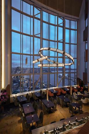 Imagen del bar/restaurante del Hotel Shangri-la Sydney. Foto 4