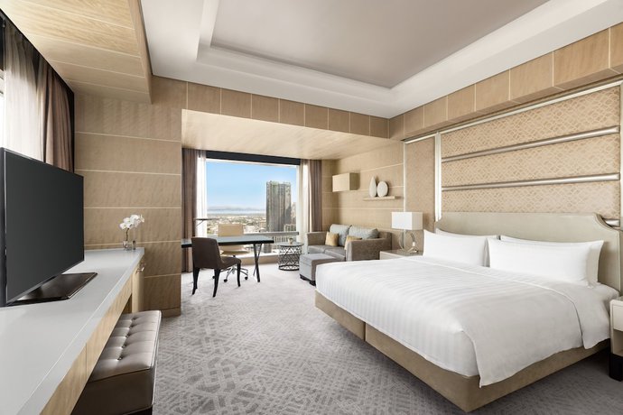 Imagen de la habitación del Hotel Shangri-la The Fort, Manila. Foto 9