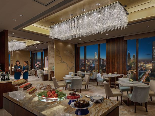 Imagen de los interiores del Hotel Shangri-la Tianjin. Foto 8