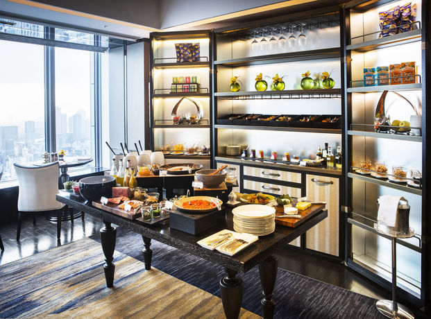 Imagen del bar/restaurante del Hotel Shangri-la Tokyo. Foto 4