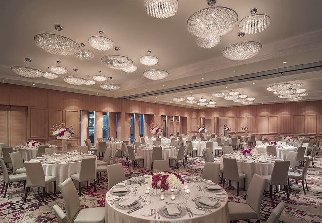 Imagen del bar/restaurante del Hotel Shangri-la Toronto. Foto 2