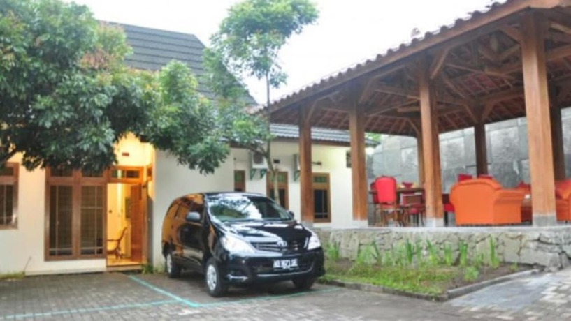 Imagen general del Hotel Shangrila Villa. Foto 4