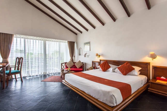 Imagen de la habitación del Hotel Shangri-la Village Resort. Foto 3