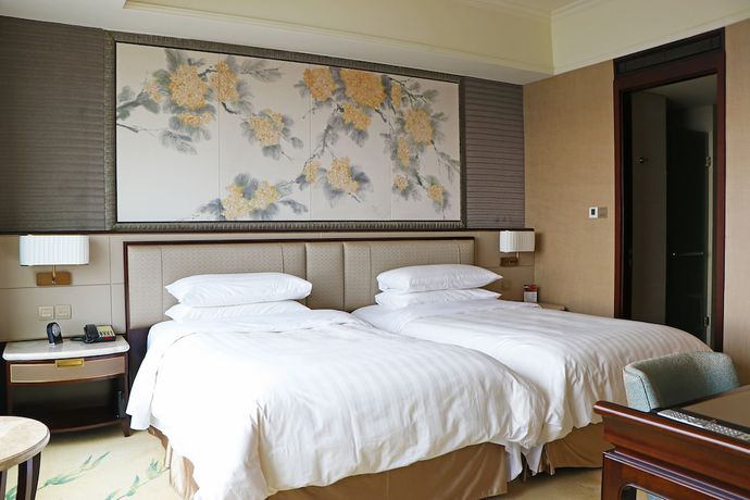 Imagen de la habitación del Hotel Shangri-la Yangzhou. Foto 4
