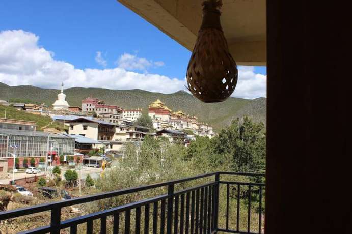 Imagen de la habitación del Hotel Shangri-la Youyou Inn. Foto 8