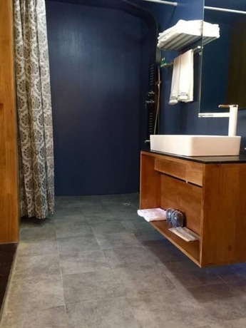 Imagen de la habitación del Hotel Shangri-la Youyou Inn. Foto 11
